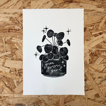 Load image into Gallery viewer, Pilea Quote Houseplant Original Lino Print A4